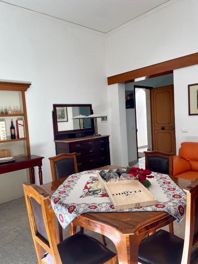 Calici Di Marsala - Via Roma 73 Apartamento Exterior foto